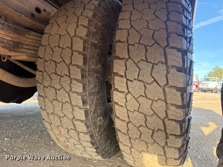 image for item EG2091 2018 Chevrolet 3500HD utility / service truck