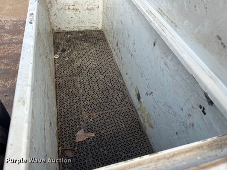 image for item EG2093 2012 Freightliner Business Class M2 crane truck