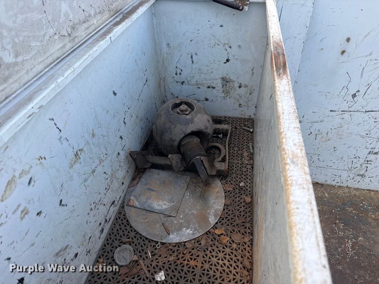 image for item EG2093 2012 Freightliner Business Class M2 crane truck