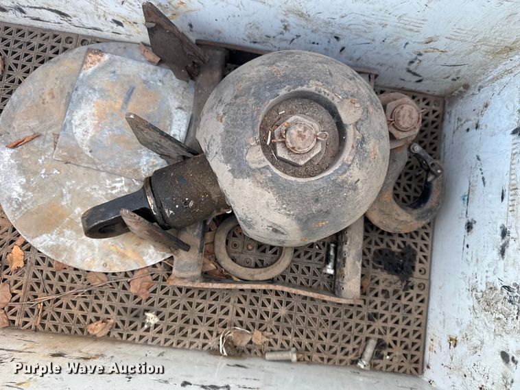 image for item EG2093 2012 Freightliner Business Class M2 crane truck