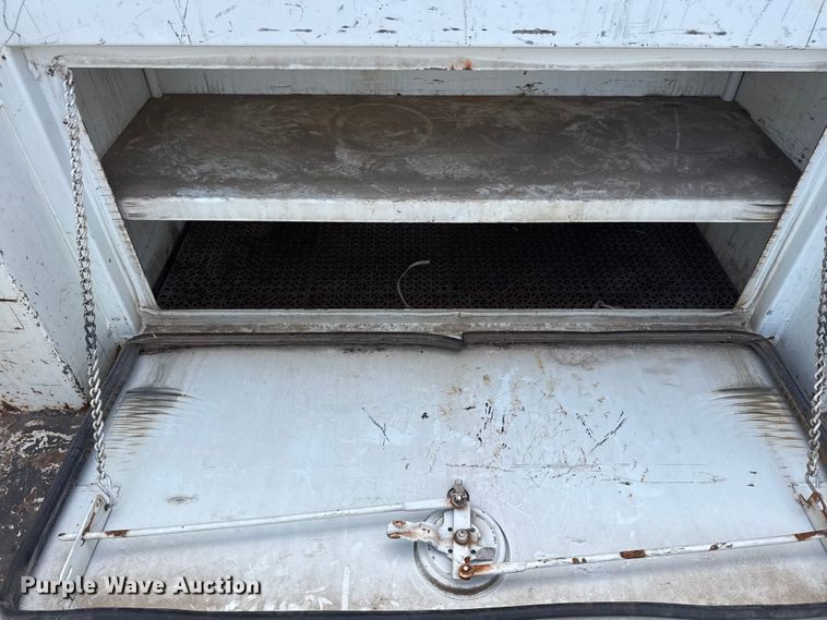 image for item EG2093 2012 Freightliner Business Class M2 crane truck