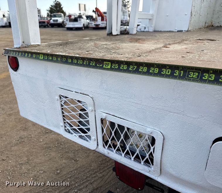 image for item EG2093 2012 Freightliner Business Class M2 crane truck