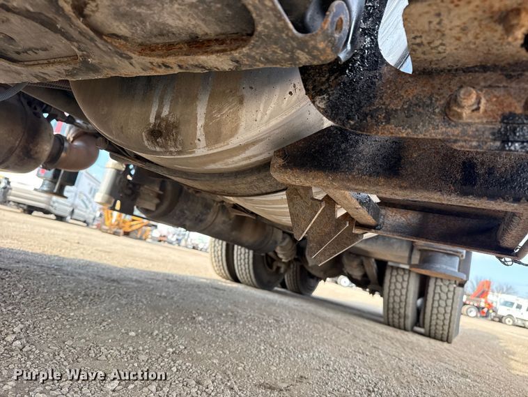 image for item EG2093 2012 Freightliner Business Class M2 crane truck