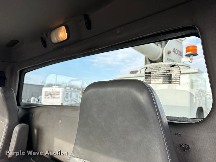 image for item EG2093 2012 Freightliner Business Class M2 crane truck