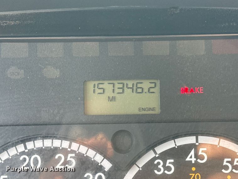 image for item EG2093 2012 Freightliner Business Class M2 crane truck