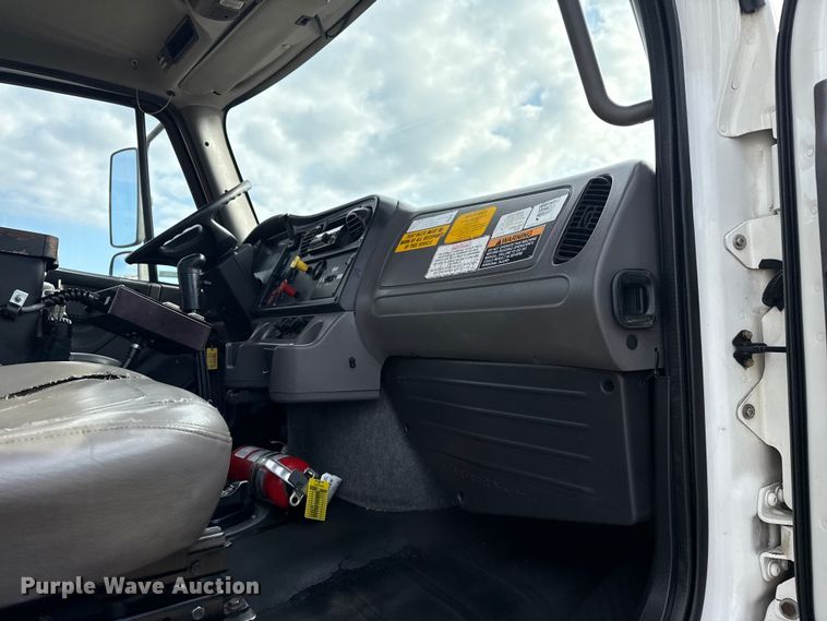 image for item EG2093 2012 Freightliner Business Class M2 crane truck