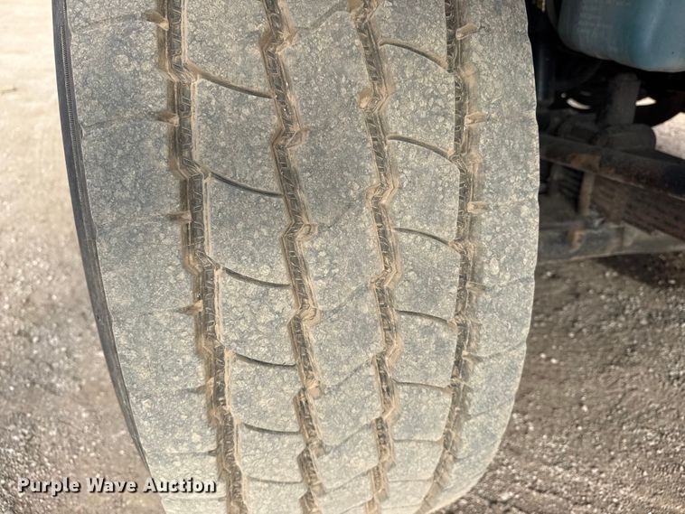 image for item EG2093 2012 Freightliner Business Class M2 crane truck