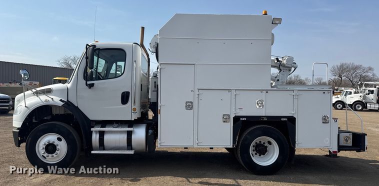 image for item EG2095 2014 Freightliner Business Class M2 utility / service truck