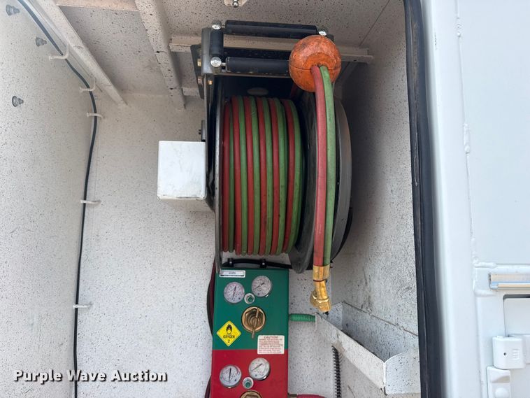 image for item EG2095 2014 Freightliner Business Class M2 utility / service truck