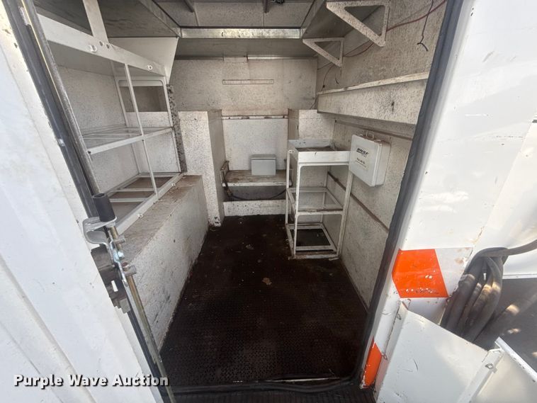 image for item EG2095 2014 Freightliner Business Class M2 utility / service truck