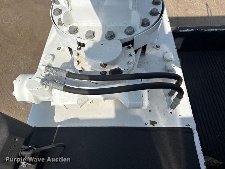 image for item EG2095 2014 Freightliner Business Class M2 utility / service truck