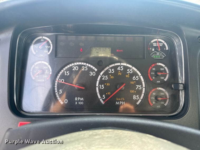 image for item EG2095 2014 Freightliner Business Class M2 utility / service truck