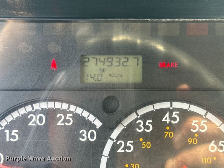 image for item EG2095 2014 Freightliner Business Class M2 utility / service truck