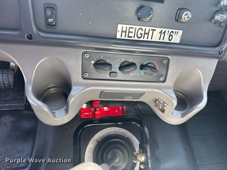 image for item EG2095 2014 Freightliner Business Class M2 utility / service truck