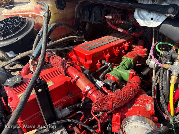 image for item EG2095 2014 Freightliner Business Class M2 utility / service truck