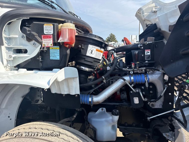 image for item EG2095 2014 Freightliner Business Class M2 utility / service truck