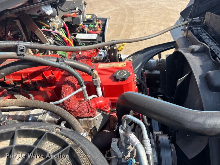 image for item EG2095 2014 Freightliner Business Class M2 utility / service truck