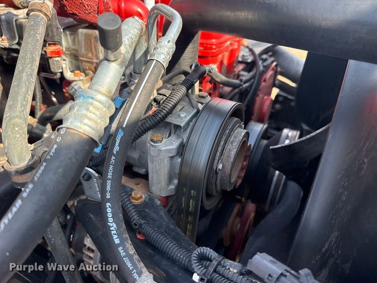 image for item EG2095 2014 Freightliner Business Class M2 utility / service truck