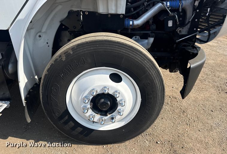 image for item EG2095 2014 Freightliner Business Class M2 utility / service truck