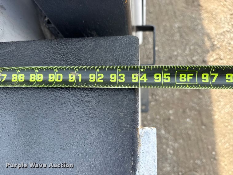 image for item EG2096 2011 Ford F650 Super Duty  utility / service truck