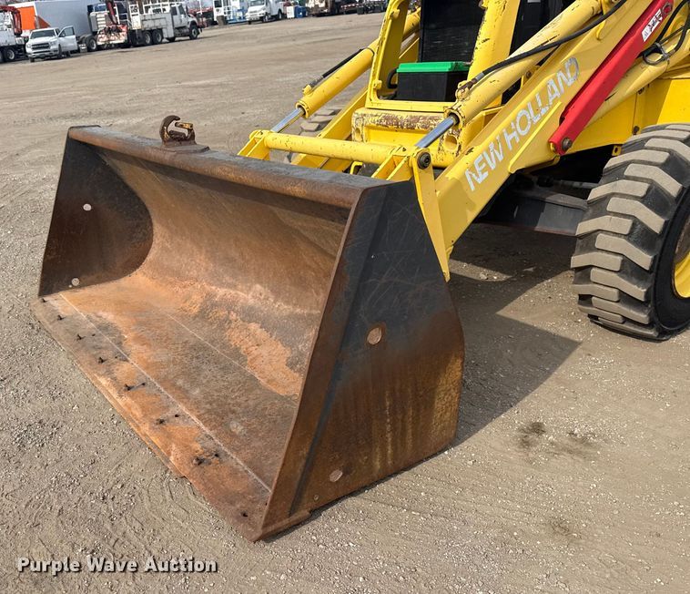 image for item EG2097 New Holland LB75B backhoe