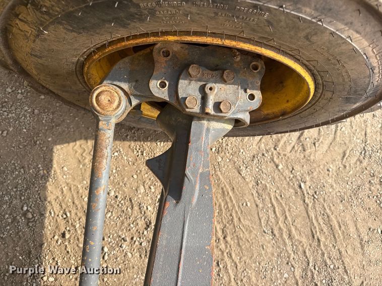 image for item EG2097 New Holland LB75B backhoe