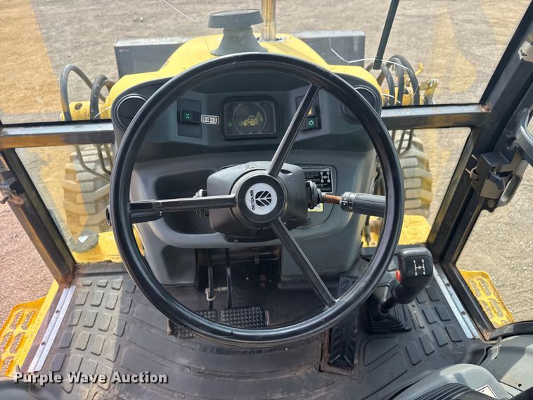 image for item EG2097 New Holland LB75B backhoe