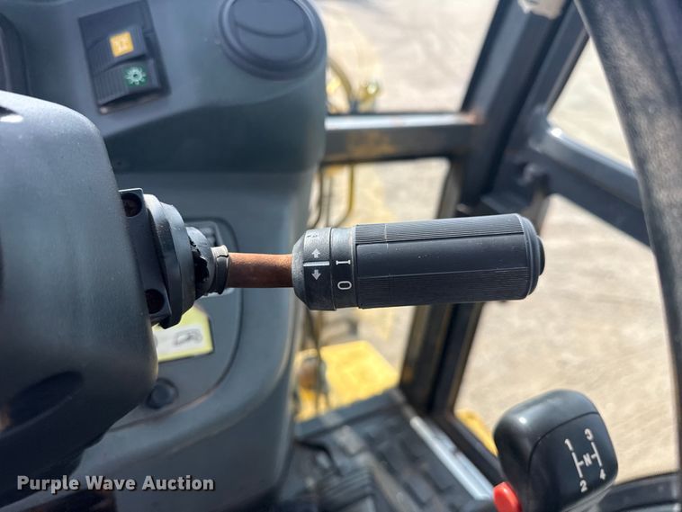 image for item EG2097 New Holland LB75B backhoe