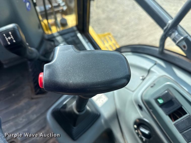 image for item EG2097 New Holland LB75B backhoe