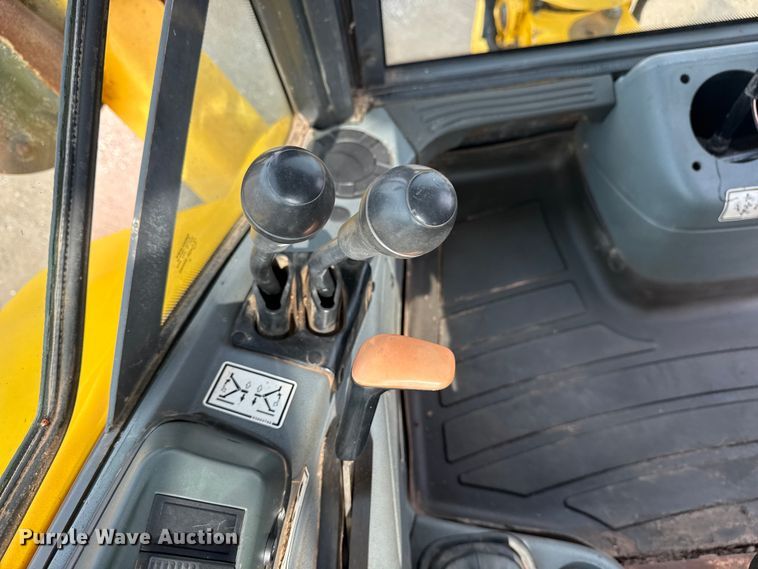 image for item EG2097 New Holland LB75B backhoe