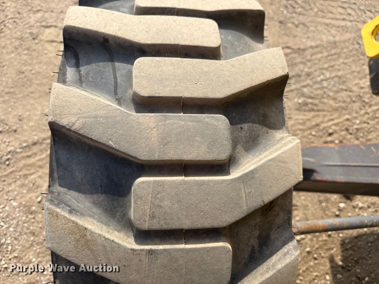 image for item EG2097 New Holland LB75B backhoe