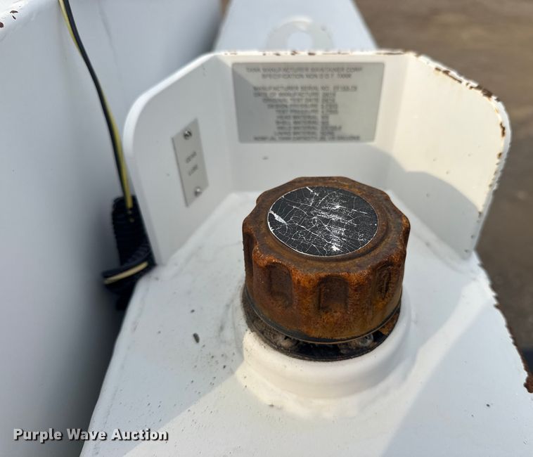 image for item EG2102 2014 Freightliner Business Class M2 utility / service truck