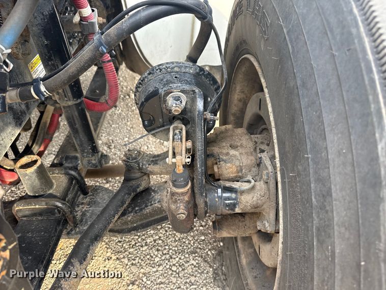 image for item EG2102 2014 Freightliner Business Class M2 utility / service truck