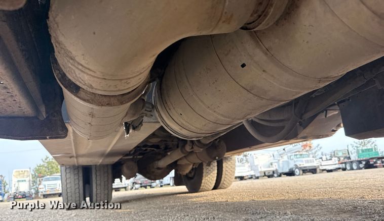 image for item EG2102 2014 Freightliner Business Class M2 utility / service truck