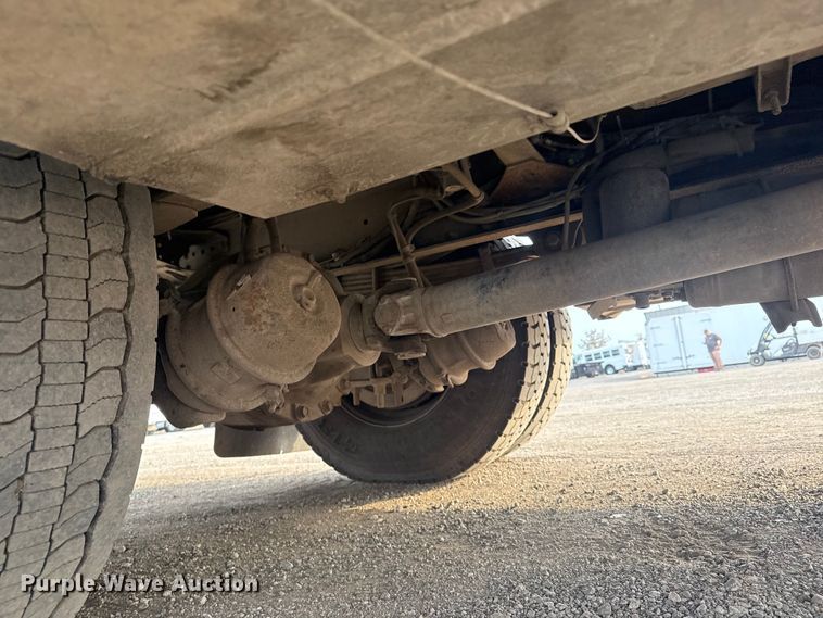 image for item EG2102 2014 Freightliner Business Class M2 utility / service truck