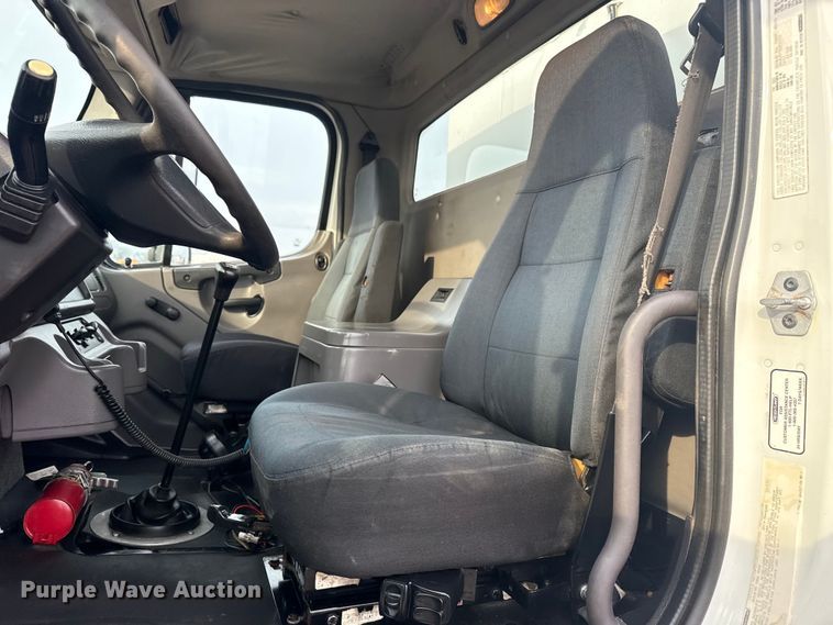 image for item EG2102 2014 Freightliner Business Class M2 utility / service truck