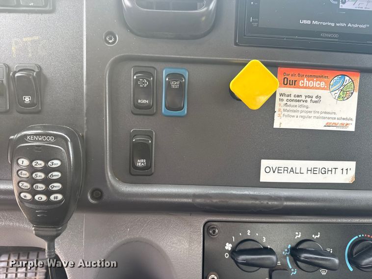 image for item EG2102 2014 Freightliner Business Class M2 utility / service truck