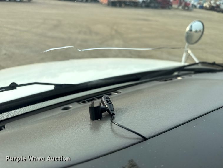 image for item EG2102 2014 Freightliner Business Class M2 utility / service truck