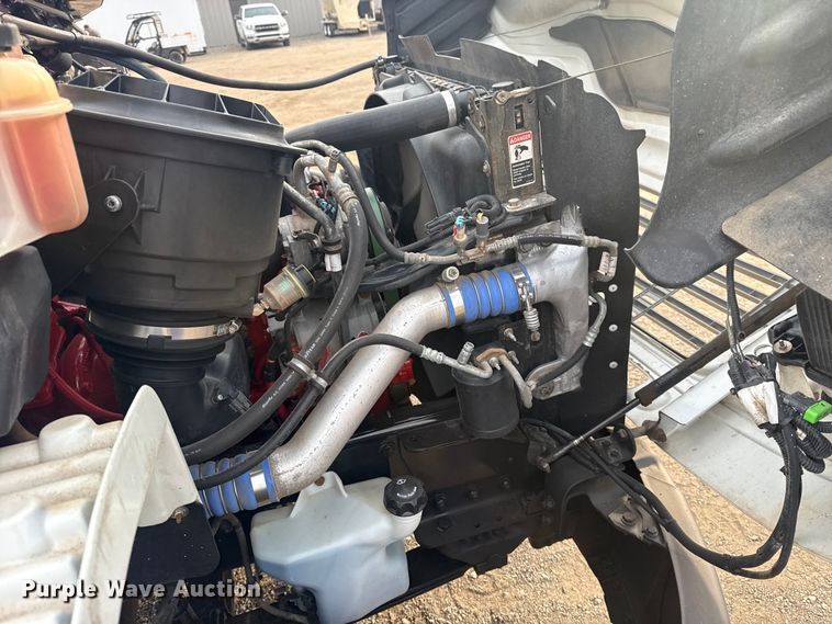 image for item EG2102 2014 Freightliner Business Class M2 utility / service truck