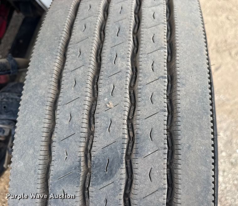 image for item EG2102 2014 Freightliner Business Class M2 utility / service truck