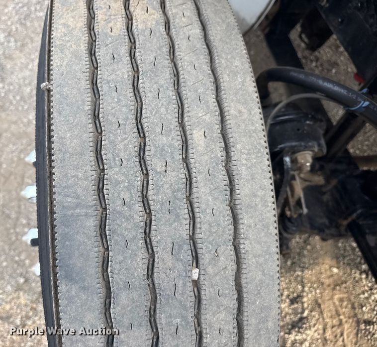 image for item EG2102 2014 Freightliner Business Class M2 utility / service truck