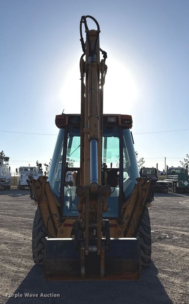 image for item EG2103 Case 580K 