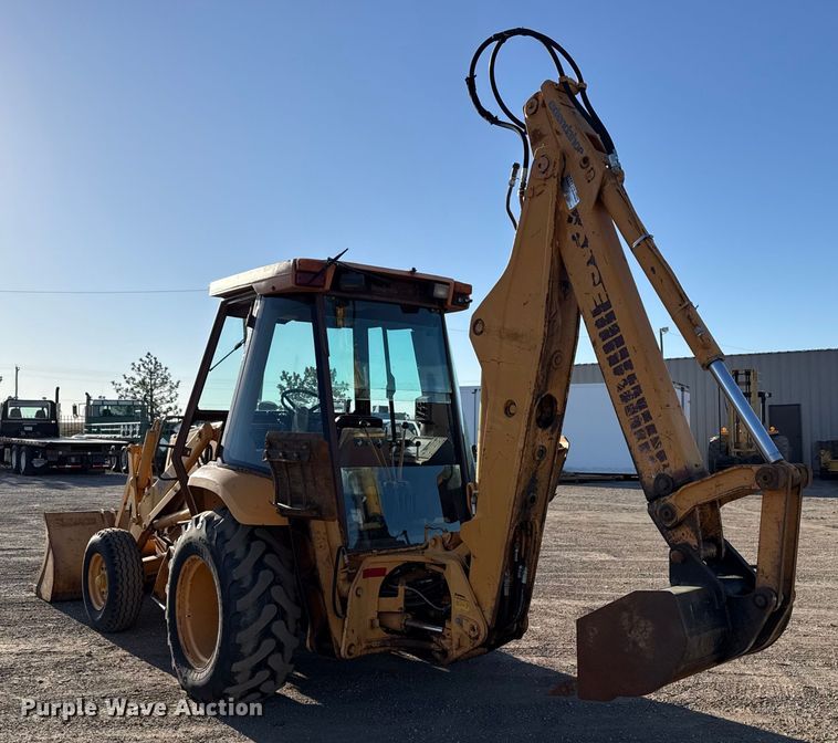 image for item EG2103 Case 580K 