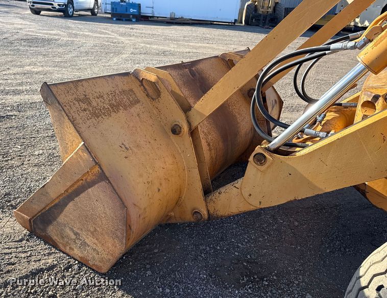 image for item EG2103 Case 580K 