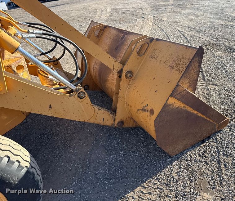 image for item EG2103 Case 580K 