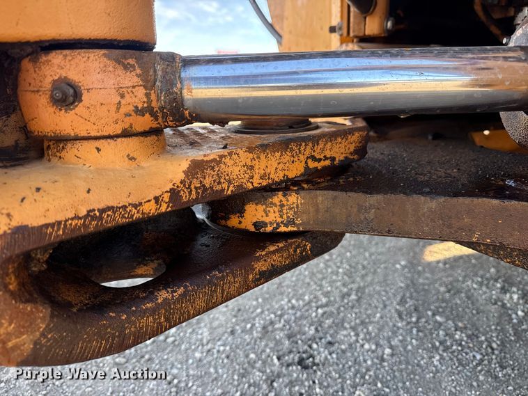 image for item EG2103 Case 580K 