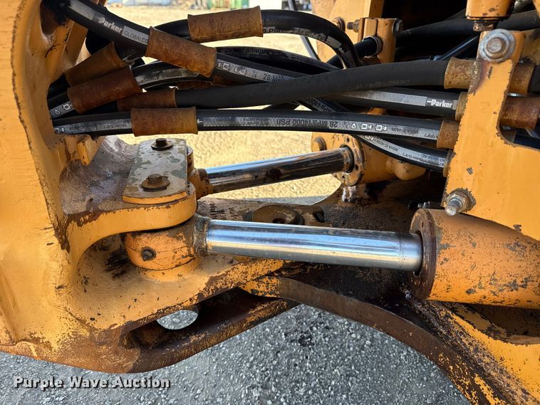 image for item EG2103 Case 580K 