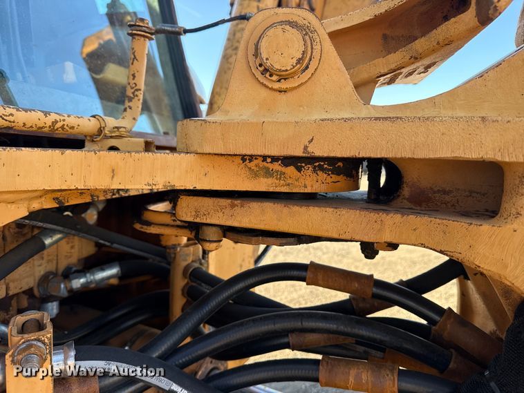 image for item EG2103 Case 580K 