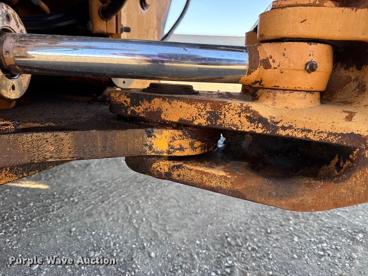 image for item EG2103 Case 580K 