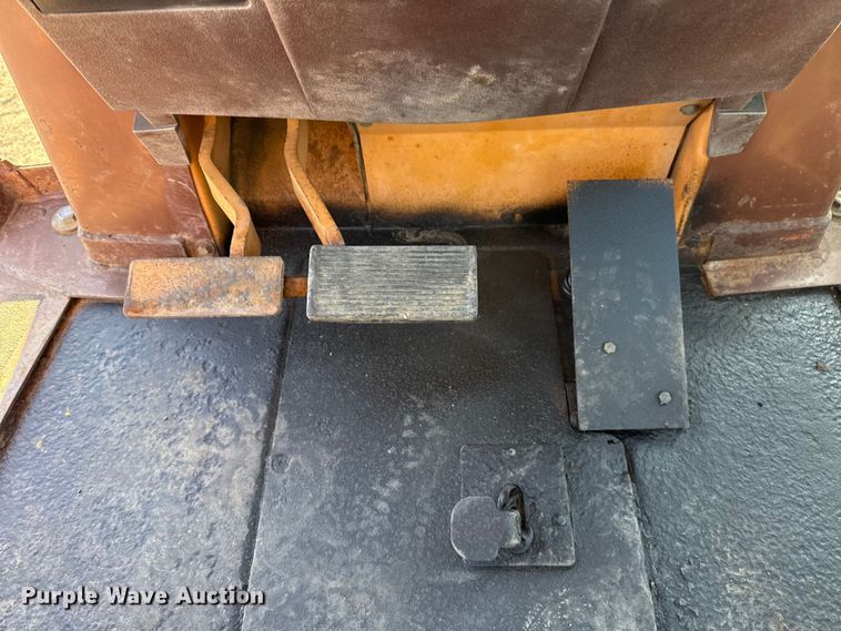 image for item EG2103 Case 580K 